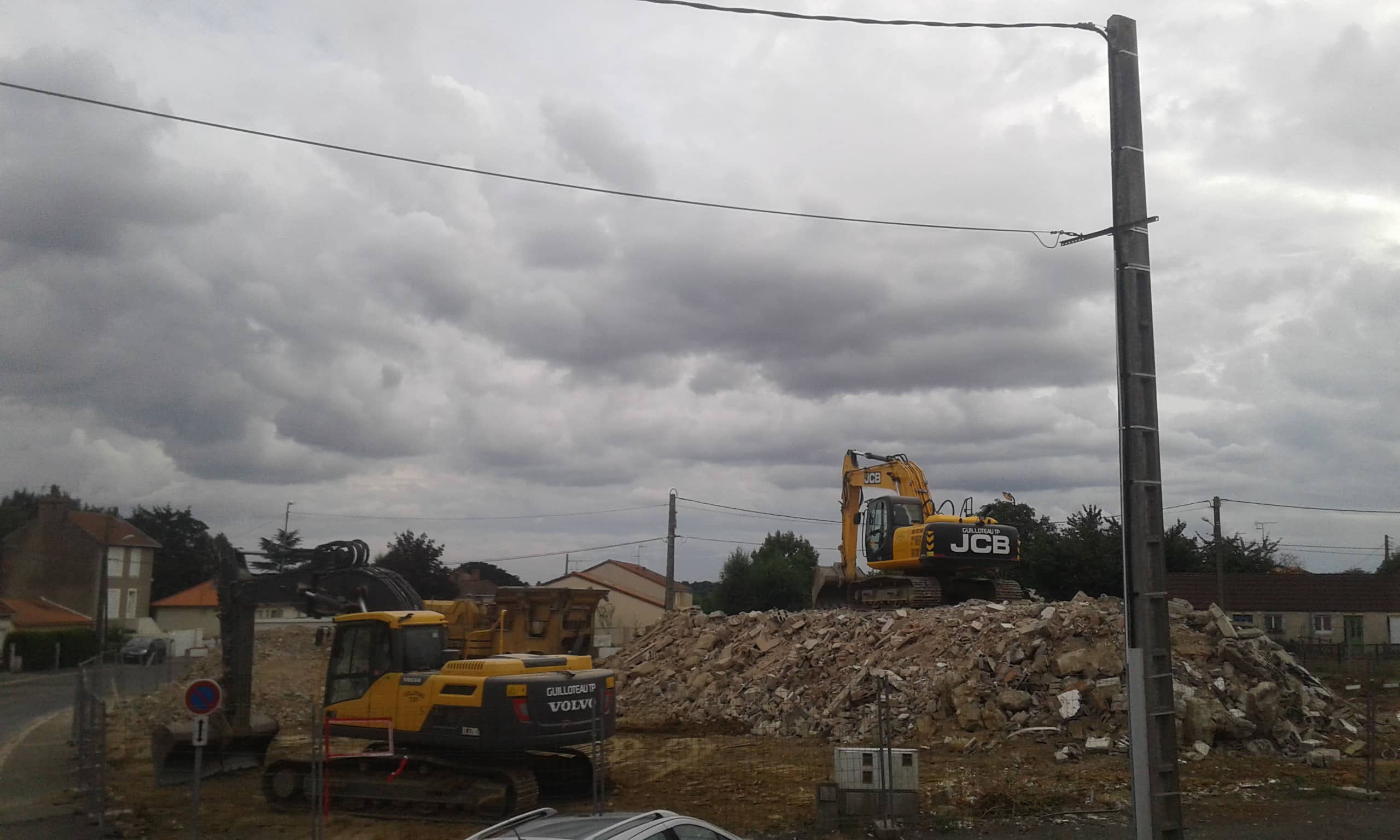 demolition guilloteau 02 Démolition Loire Atlantique, Guilloteau TP