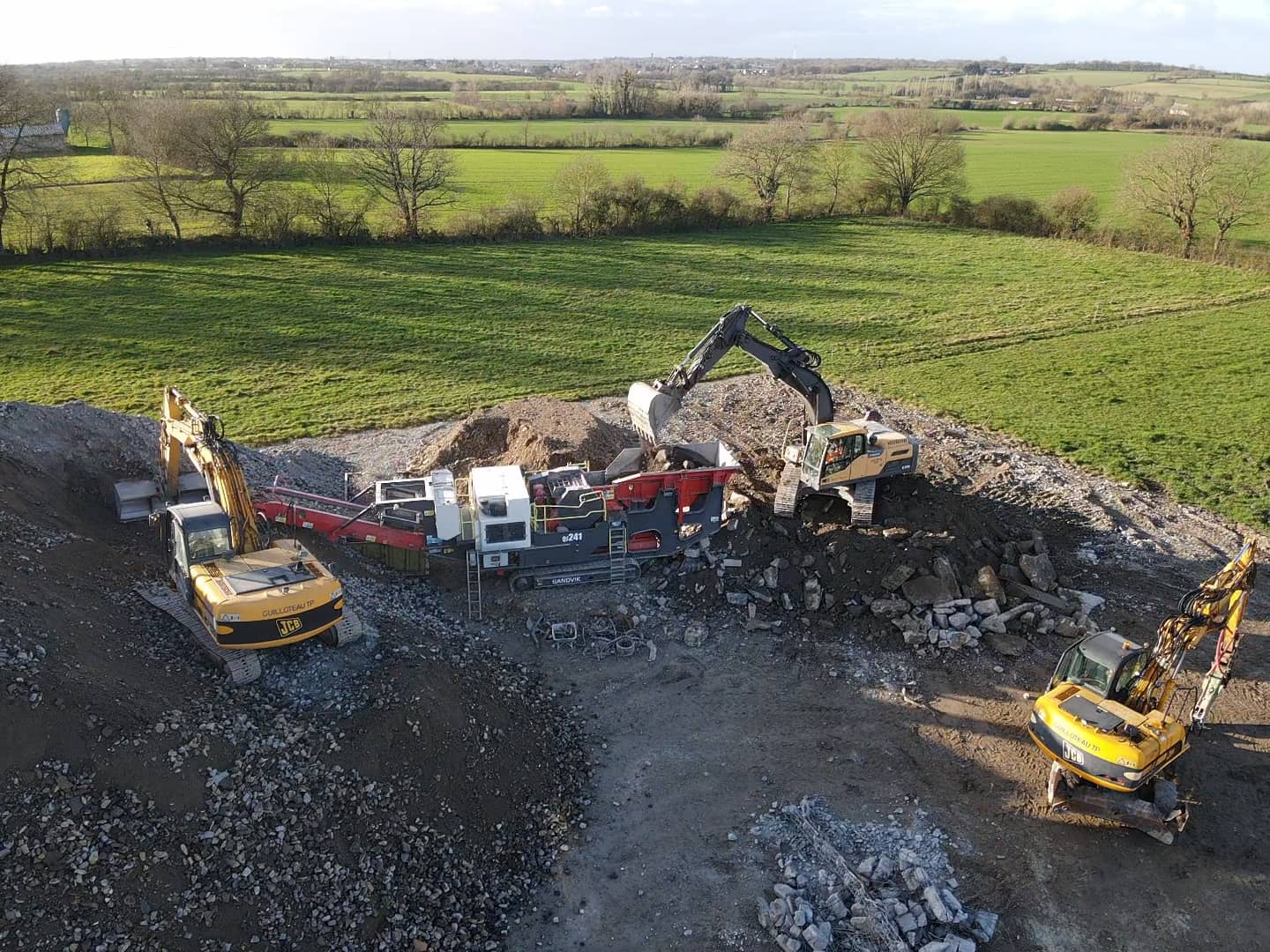 demolition guilloteau 03 Démolition Loire Atlantique, Guilloteau TP